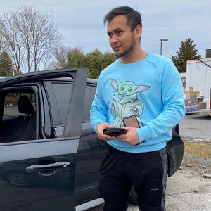 Meet your Posher, Syed